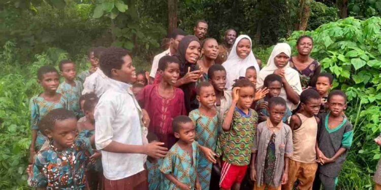BREAKING: 46 Oyo Schoolchildren and Teachers Regain Freedom After Weeks in Captivity [Video]