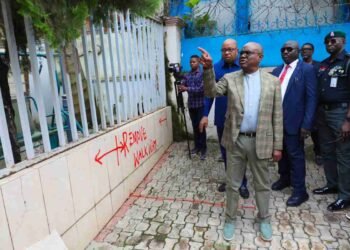 JUST IN: Wike Begins Demolition in Maitama Abuja Over Flooding [VIDEO]